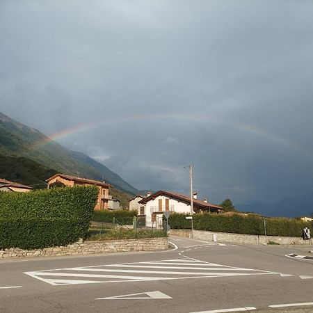 Lake And Mountains Valtellina Dubino Экстерьер фото